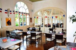 1 VERNET LES BAINS - PYRENEES ORIENTALES - HOTEL DU PORTUGAL(27)